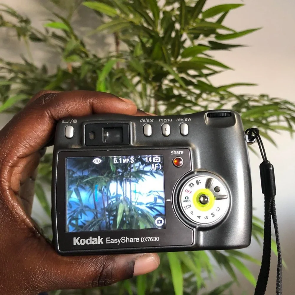 Kodak EasyShare DX7630 6.1MP Zoom Digital Camera & Battery & Charger WORKS GREAT